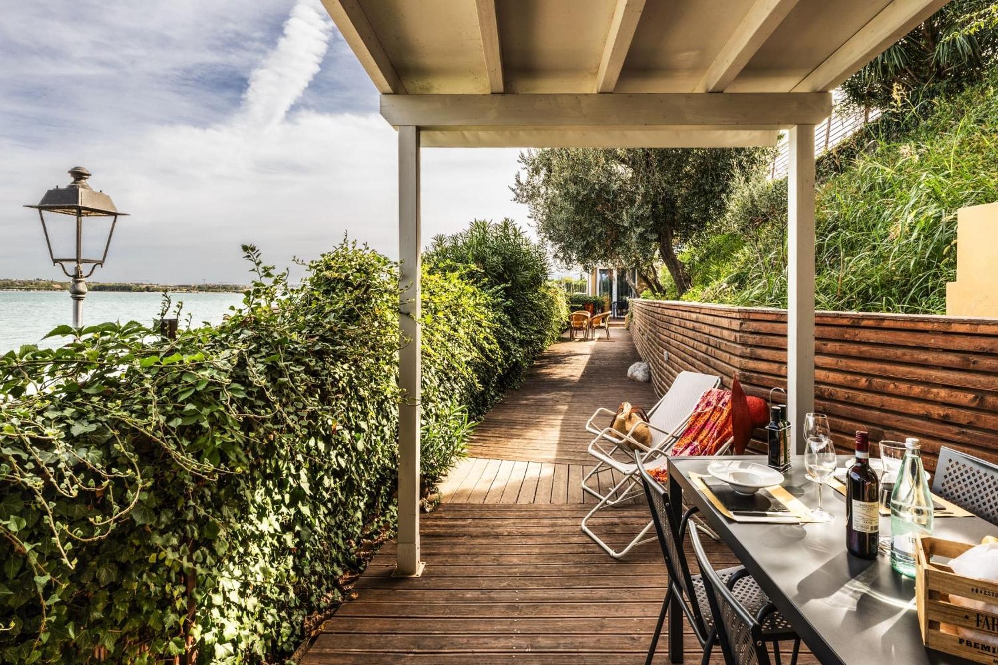 Camping Bergamini Peschiera del Garda Ngoại thất bức ảnh