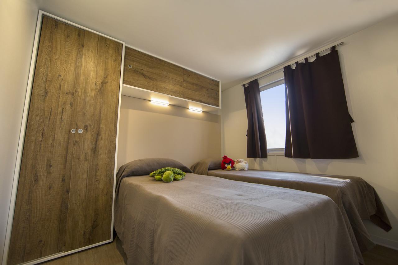 Camping Bergamini Peschiera del Garda Ngoại thất bức ảnh